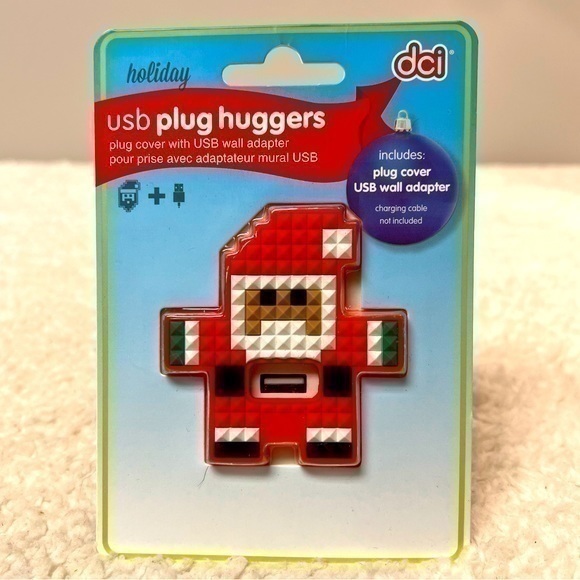DCI "Santa Claus" Holiday Travel USB Plug Huggers - Picture 1 of 4